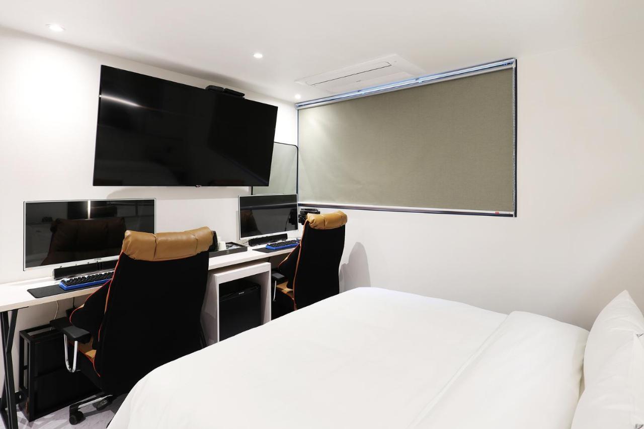 Mariposa Hotel Songtan Pyeongtaek Bagian luar foto